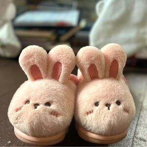 Toddler Girl’s Pink Bunny Slippers | Size Child 8/9